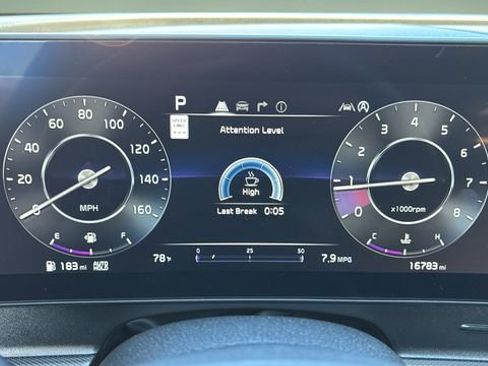 Used 2024 Kia Sportage SX image 12