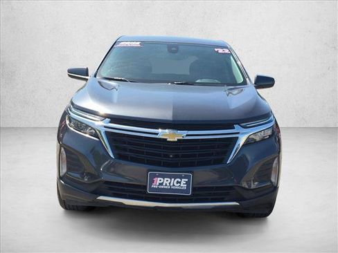 Used 2022 Chevrolet Equinox LT FWD image 2