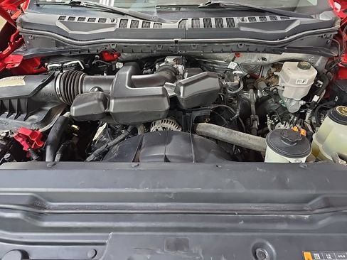 Certified 2019 Ford F350 4x4 Regular Cab DRW Super Duty image 19