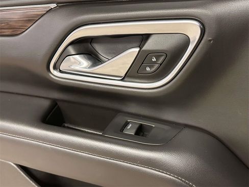 Used 2023 Chevrolet Tahoe LT w/ Luxury Package image 22