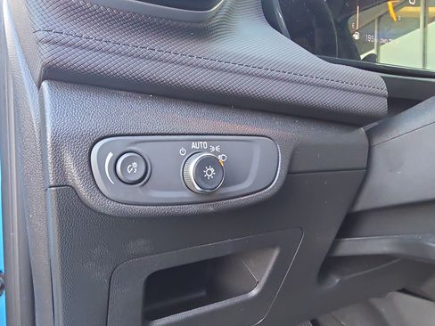 Used 2025 Chevrolet TrailBlazer LT image 15