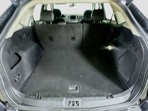 Used 2015 Ford Edge Titanium FWD image 29