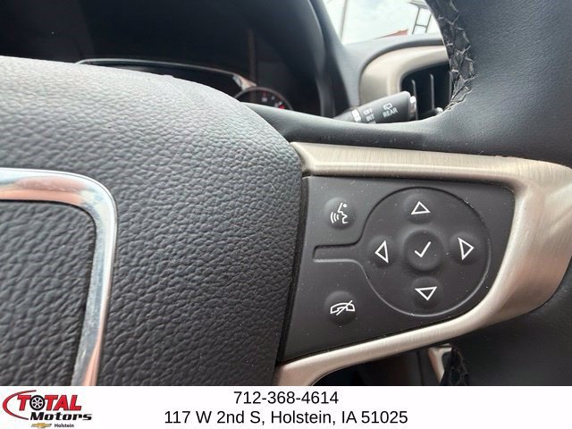 Certified 2024 GMC Terrain Denali w/ Denali Premium Package AWD/4WD image 22