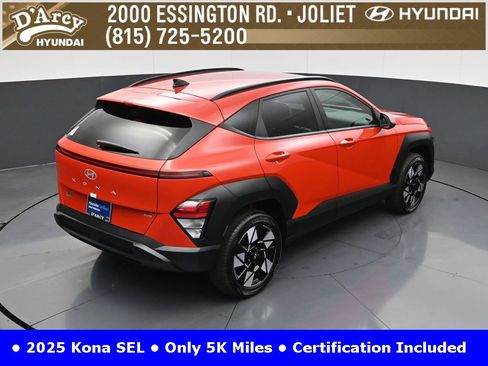 Certified 2025 Hyundai Kona SEL image 17