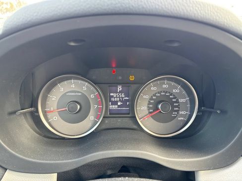 Used 2015 Subaru Forester 2.5i Limited AWD/4WD image 14