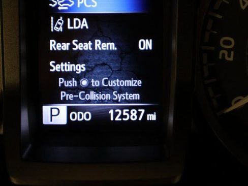 Certified 2023 Toyota Tacoma SR5 image 17