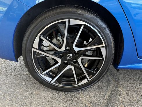 Used 2025 Nissan Sentra SR FWD image 26