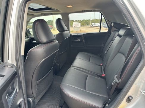 Used 2015 Toyota 4Runner Trail Premium image 15