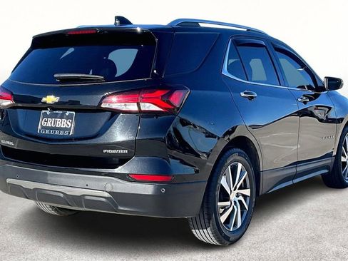 Used 2023 Chevrolet Equinox Premier image 15