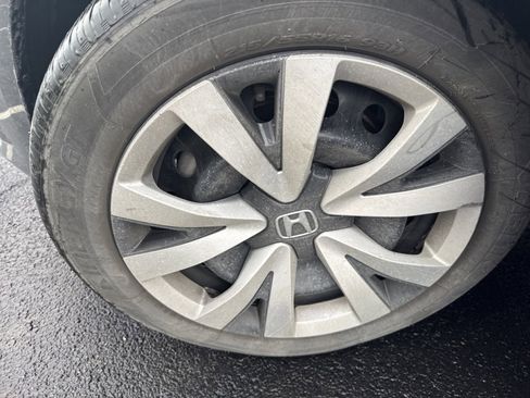 Used 2023 Honda Civic LX image 13