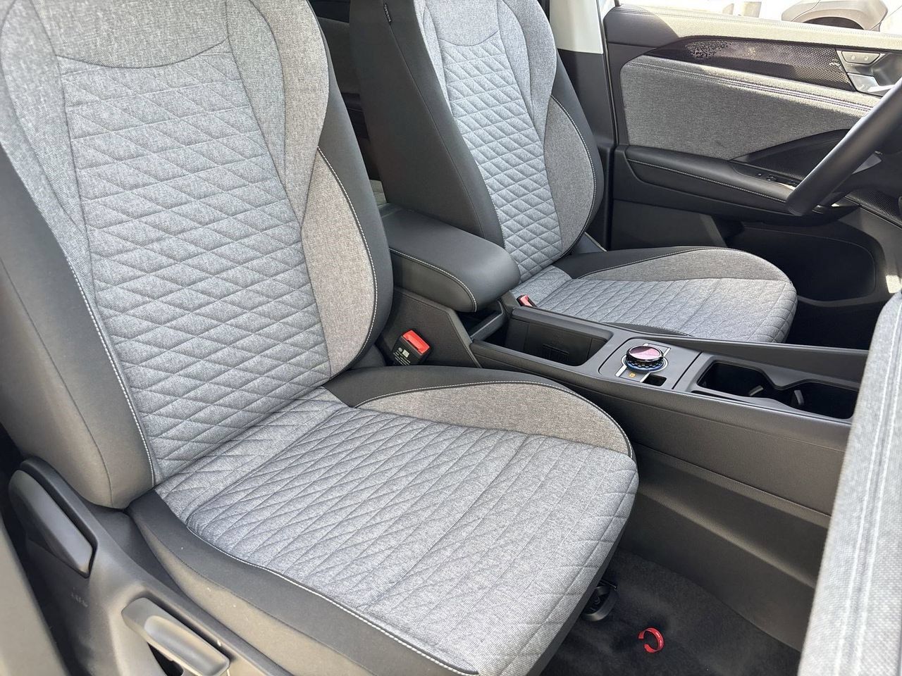 New 2026 Volkswagen Tiguan S AWD/4WD image 7