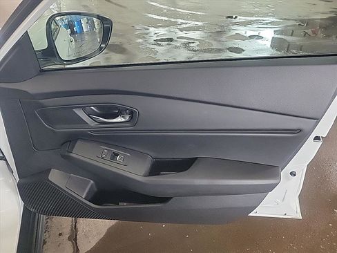 Used 2024 Honda Accord EX image 28