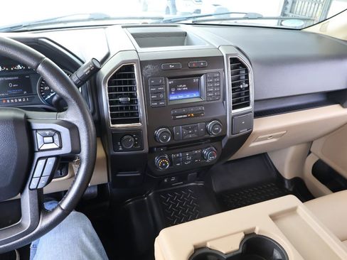 Used 2015 Ford F150 XLT w/ Equipment Group 301A Mid AWD/4WD image 38