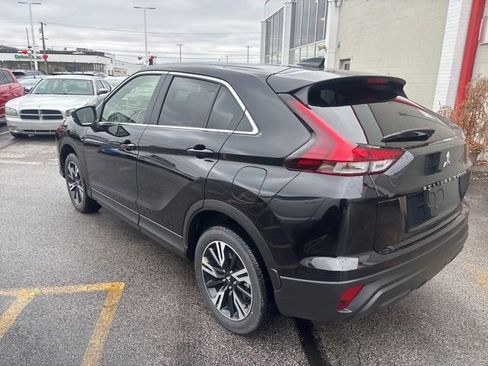 Used 2025 Mitsubishi Eclipse Cross SE image 3
