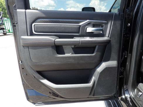 Used 2026 RAM 2500 Big Horn AWD/4WD image 31