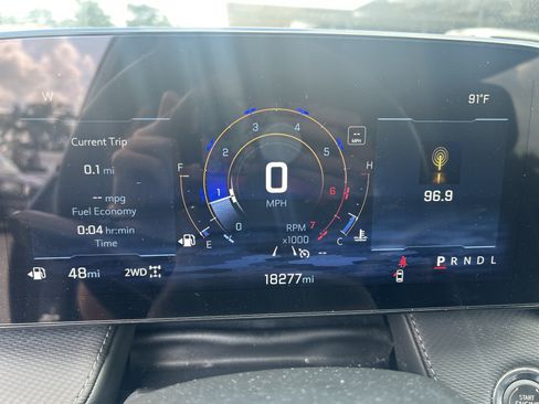Used 2026 Chevrolet Equinox LT AWD/4WD image 13