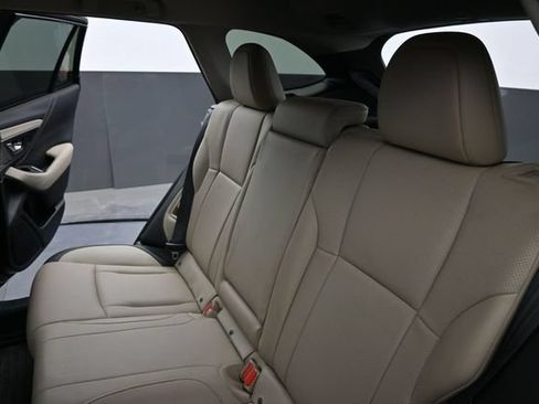 Used 2023 Subaru Outback Limited AWD/4WD image 15