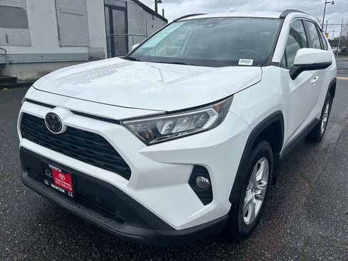 Certified 2021 Toyota RAV4 XLE AWD/4WD image 1