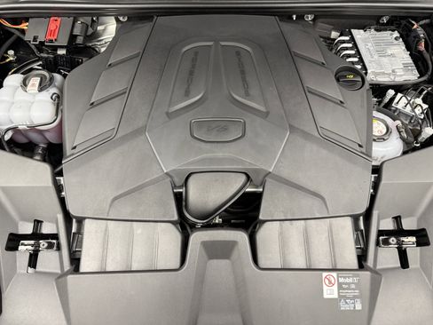 Certified 2026 Porsche Cayenne S AWD/4WD image 66