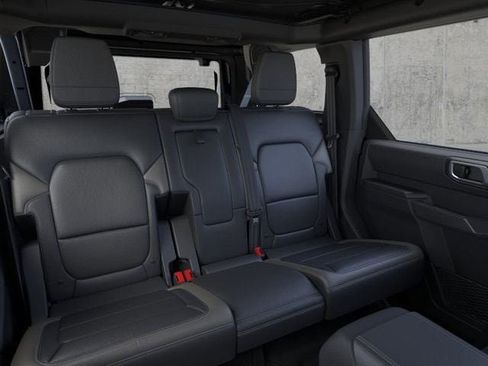 New 2025 Ford Bronco Outer Banks w/ Sasquatch Package AWD/4WD image 58