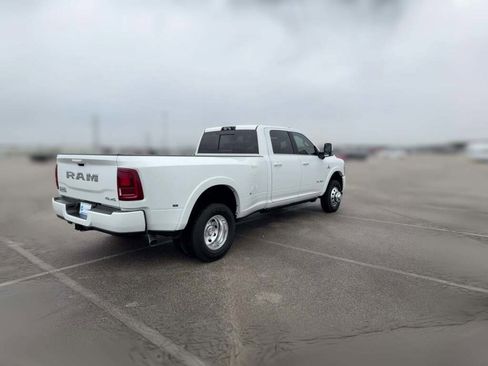New 2025 RAM 3500 Longhorn image 12