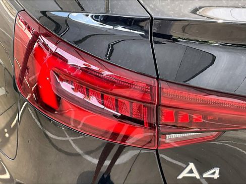 Used 2019 Audi A4 2.0T Premium Plus w/ Premium Plus Package AWD/4WD image 29