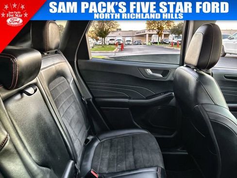 Used 2022 Ford Escape SEL w/ SEL Stealth AWD Package image 16