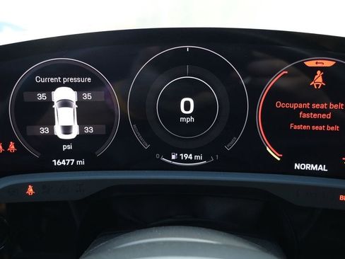 Used 2024 Porsche Taycan 4S image 14