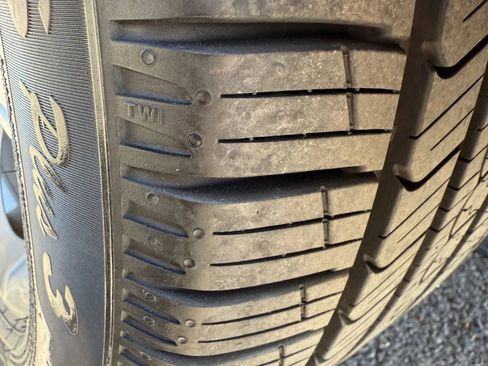 Used 2019 Audi A4 2.0T Premium w/ Convenience Package image 26