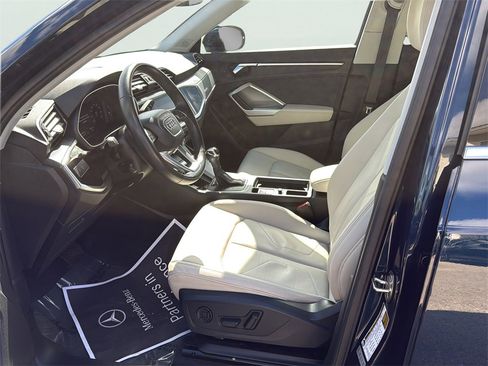 Used 2020 Audi Q3 2.0T Premium Plus w/ Premium Plus Package image 19