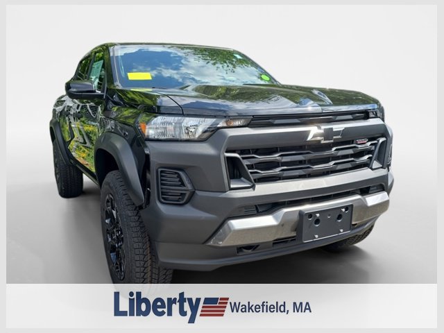 New 2026 Chevrolet Colorado Trail Boss w/ Midnight Edition AWD/4WD image 1