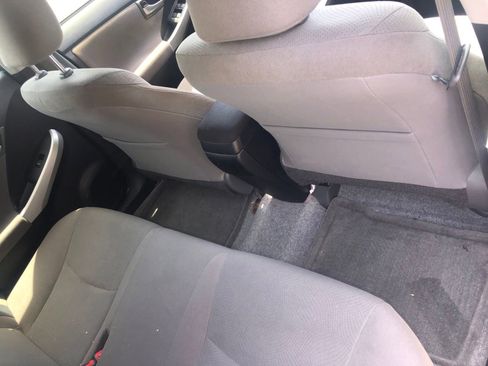 Used 2015 Toyota Prius Two image 13