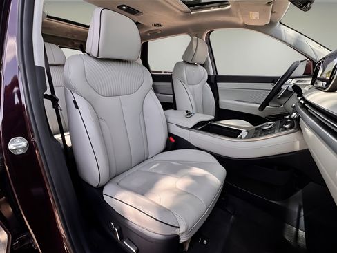 Used 2024 Hyundai Palisade Calligraphy FWD image 23