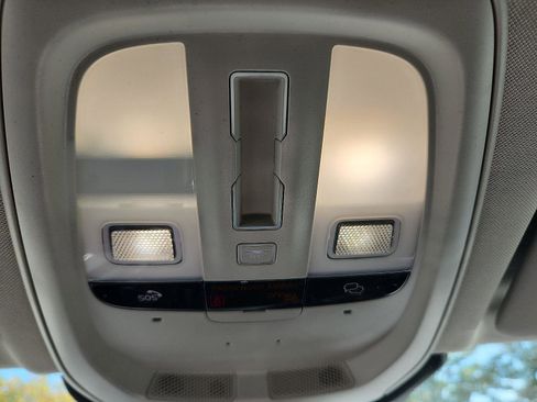 Used 2023 Volvo XC60 B5 Plus w/ Protection Package Premier image 25