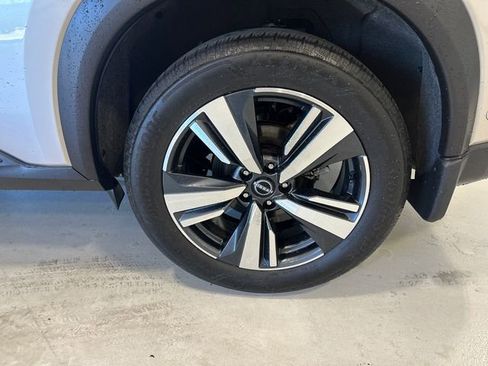 Used 2024 Nissan Rogue SL w/ SL Premium Package AWD/4WD image 14