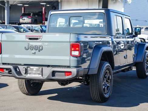New 2026 Jeep Gladiator Sport image 4