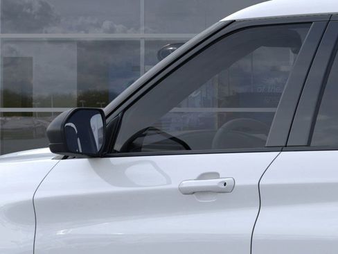 New 2025 Ford Explorer Active image 45