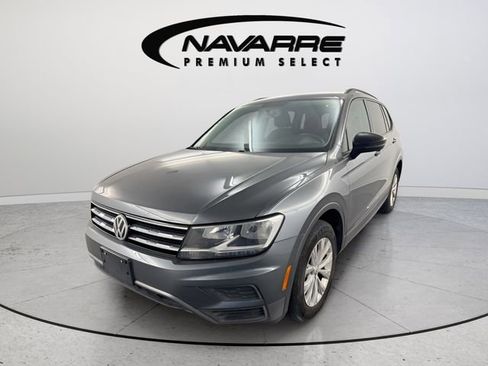 Used 2019 Volkswagen Tiguan S w/ Driver Assistance Package FWD image 4