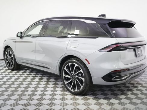 New 2026 Lincoln Nautilus Black Label AWD/4WD image 3