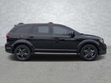 Used 2019 Dodge Journey Crossroad image 4