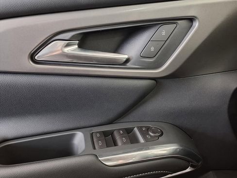 New 2026 Chevrolet Traverse LT w/ Driver Confidence Package image 12