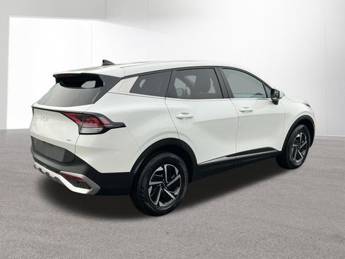 Certified 2023 Kia Sportage LX AWD/4WD image 3