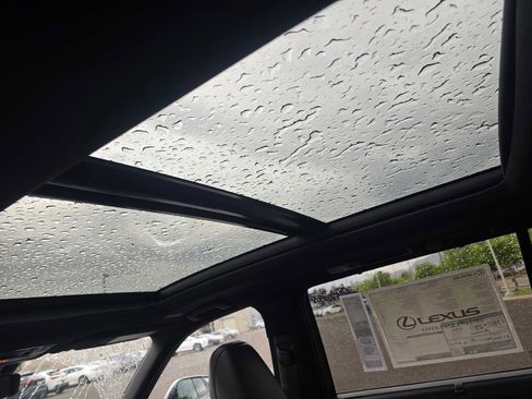 New 2026 Lexus TX 550h AWD Plug-In Hybrid image 21