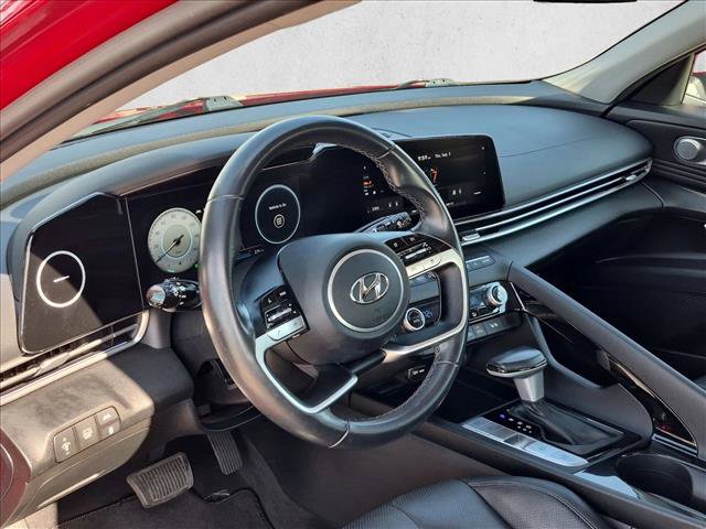 Used 2022 Hyundai Elantra Limited FWD image 10