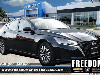 Used 2024 Nissan Altima 2.5 SV
