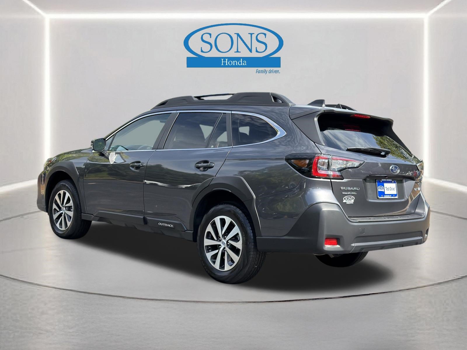 Used 2025 Subaru Outback Premium w/ Popular Package #1A AWD/4WD image 21