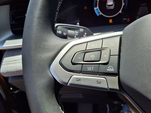 New 2026 Volkswagen Tiguan S image 17