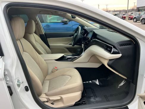Used 2023 Toyota Camry LE image 20