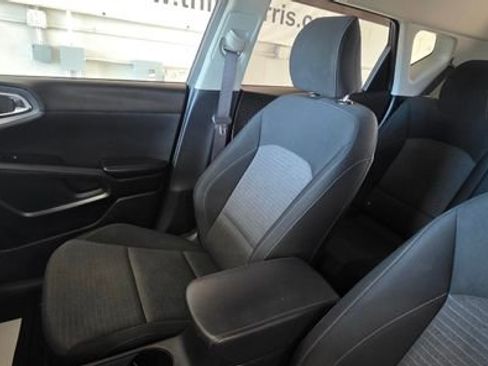 Used 2021 Kia Soul S image 23
