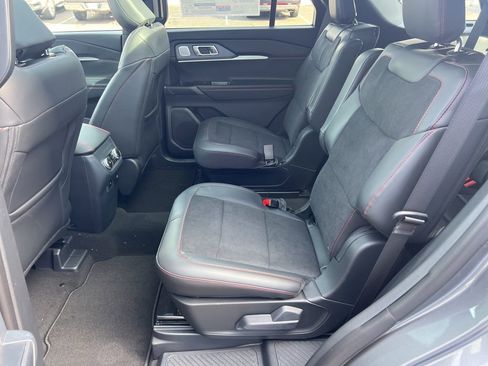 New 2026 Ford Explorer ST image 12